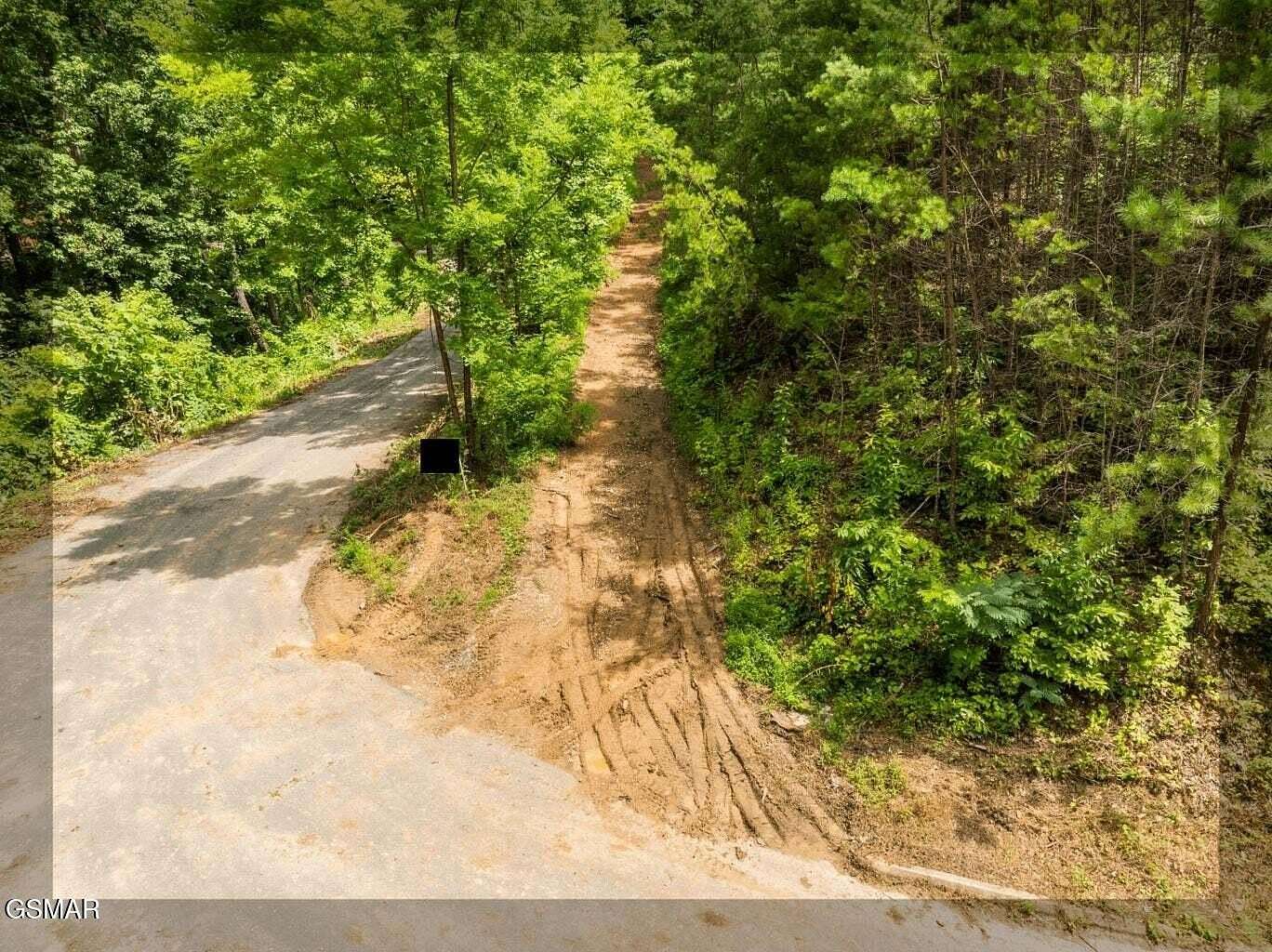 3.19 Acres of Residential Land for Sale in Sevierville, Tennessee