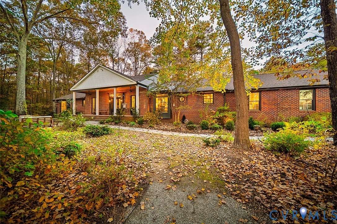 4 Acres of Residential Land with Home for Sale in Richmond, Virginia