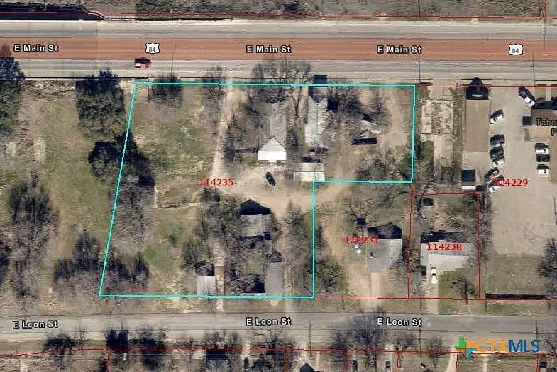 2 Acres of Improved Mixed-Use Land for Sale in Gatesville, Texas