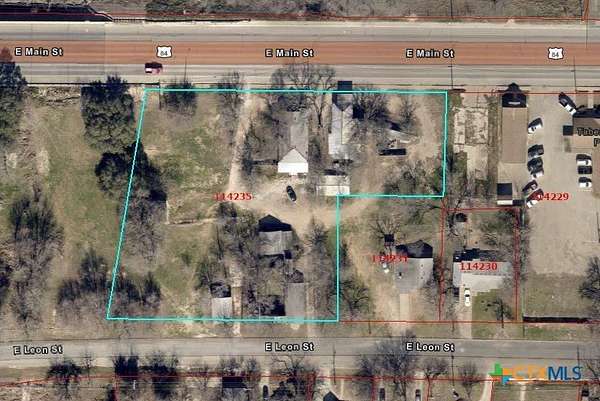 2 Acres of Improved Mixed-Use Land for Sale in Gatesville, Texas