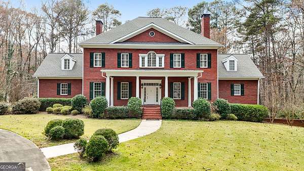 29.4 Acres of Recreational Land with Home for Sale in Chattahoochee Hills, Georgia