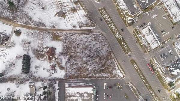 1.83 Acres of Residential Land for Sale in Bloomfield Hills, Michigan