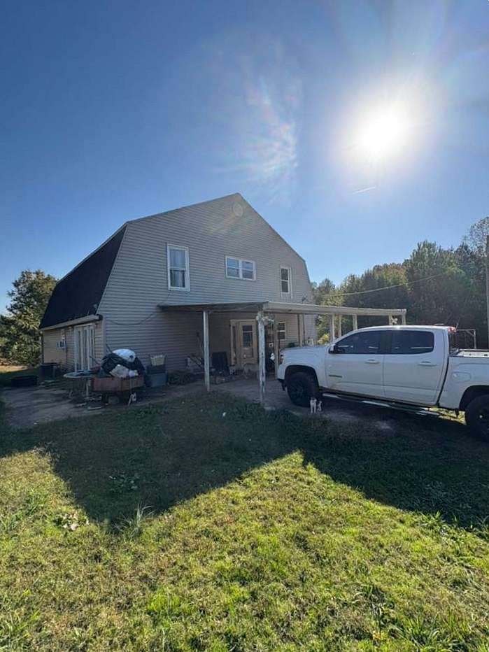 13.7 Acres of Land with Home for Sale in Palmersville, Tennessee