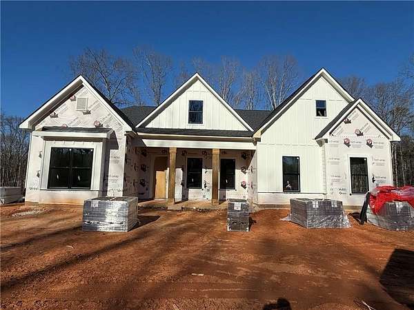 2 Acres of Residential Land with Home for Sale in Pendergrass, Georgia