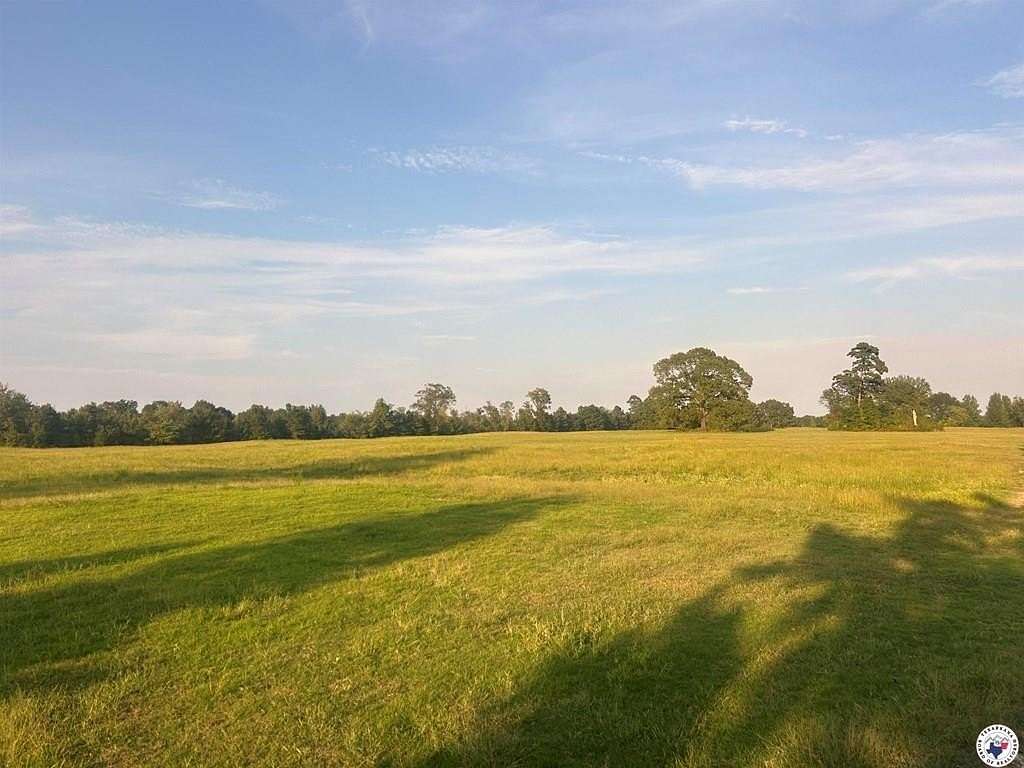 8 Acres of Residential Land for Sale in Fouke, Arkansas