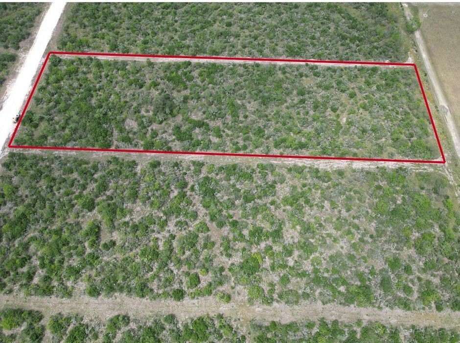 5 Acres of Residential Land for Sale in Skidmore, Texas