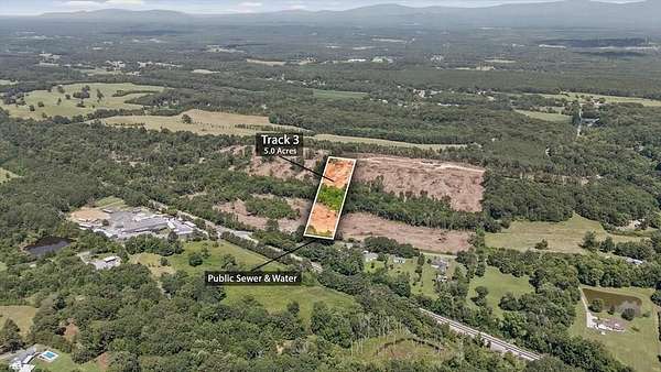 5 Acres of Residential Land for Sale in Cohutta, Georgia