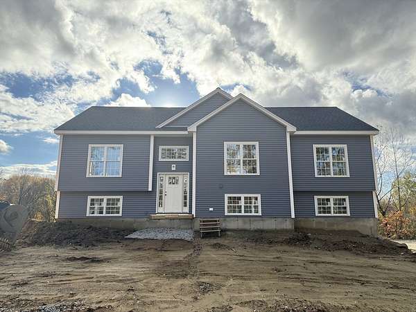 2 Acres of Residential Land with Home for Sale in Dudley, Massachusetts