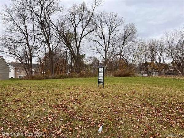 0.28 Acres of Residential Land for Sale in Flint, Michigan