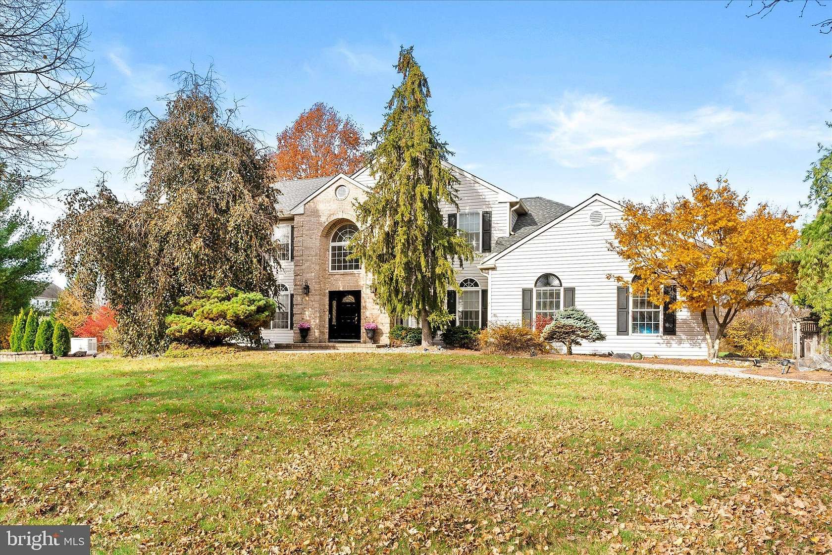 4.25 Acres of Residential Land with Home for Sale in Allentown, New Jersey