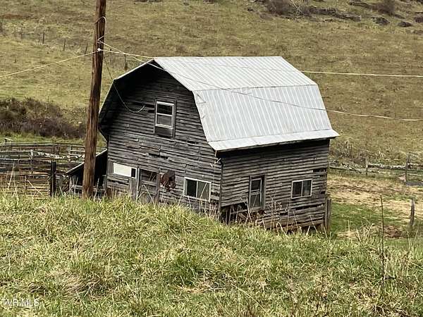 132 Acres of Recreational Land & Farm for Sale in Sugar Grove, Virginia