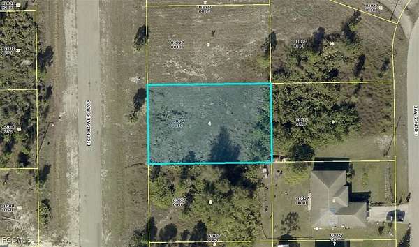 0.25 Acres of Residential Land for Sale in Lehigh Acres, Florida