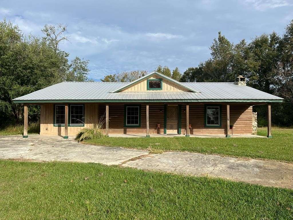 15 Acres of Land with Home for Sale in Camilla, Georgia