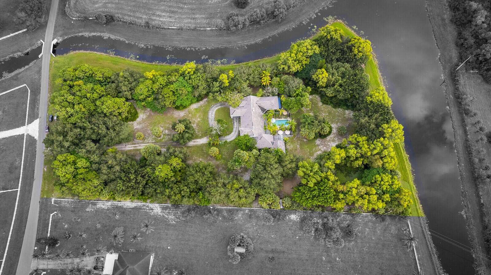 5.19 Acres of Land with Home for Sale in Loxahatchee Groves, Florida