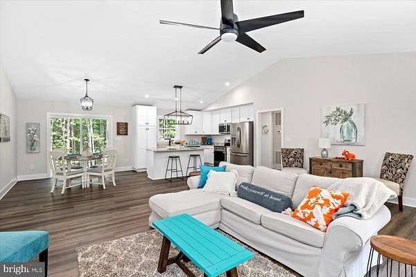 5 Acres of Land with Home for Sale in Unionville, Virginia