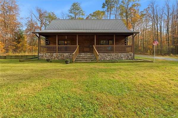 6.74 Acres of Residential Land with Home for Sale in Rydal, Georgia