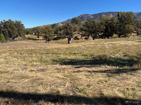 0.39 Acres of Residential Land for Sale in Tehachapi, California