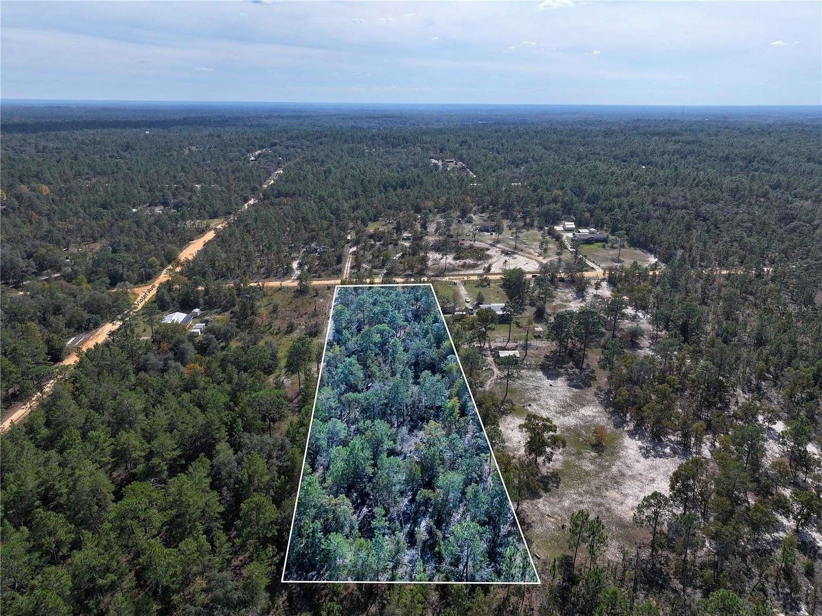 2.6 Acres of Residential Land for Sale in Interlachen, Florida