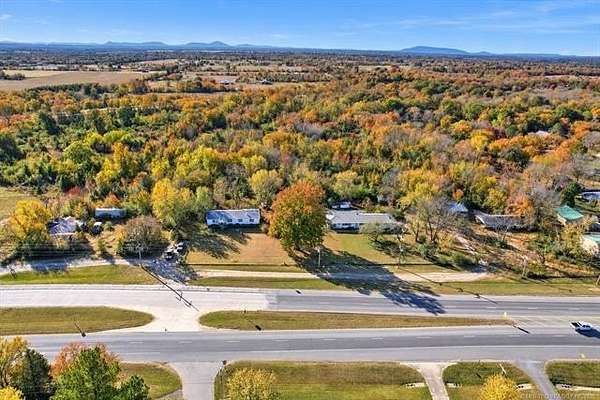 23 Acres of Mixed-Use Land for Sale in Roland, Oklahoma