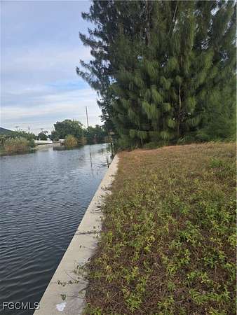 0.27 Acres of Residential Land for Sale in Cape Coral, Florida