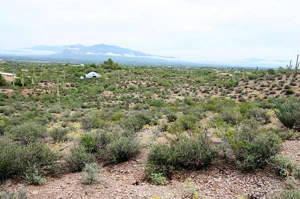 5 Acres of Land for Sale in Tucson, Arizona