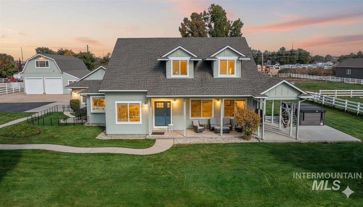 2.76 Acres of Residential Land with Home for Sale in Middleton, Idaho