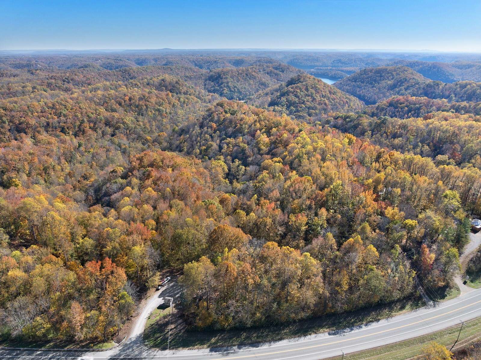 20.4 Acres of Land for Sale in Silver Point, Tennessee