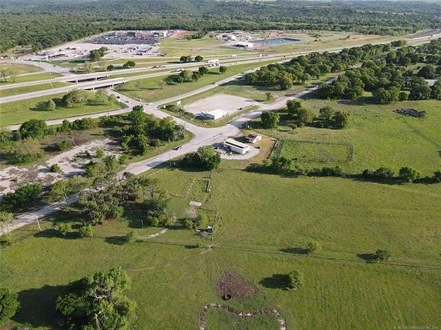 8.5 Acres of Land for Sale in Thackerville, Oklahoma