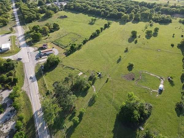 8.5 Acres of Land for Sale in Thackerville, Oklahoma