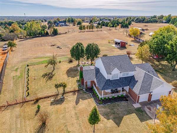 3.22 Acres of Residential Land with Home for Sale in Edmond, Oklahoma