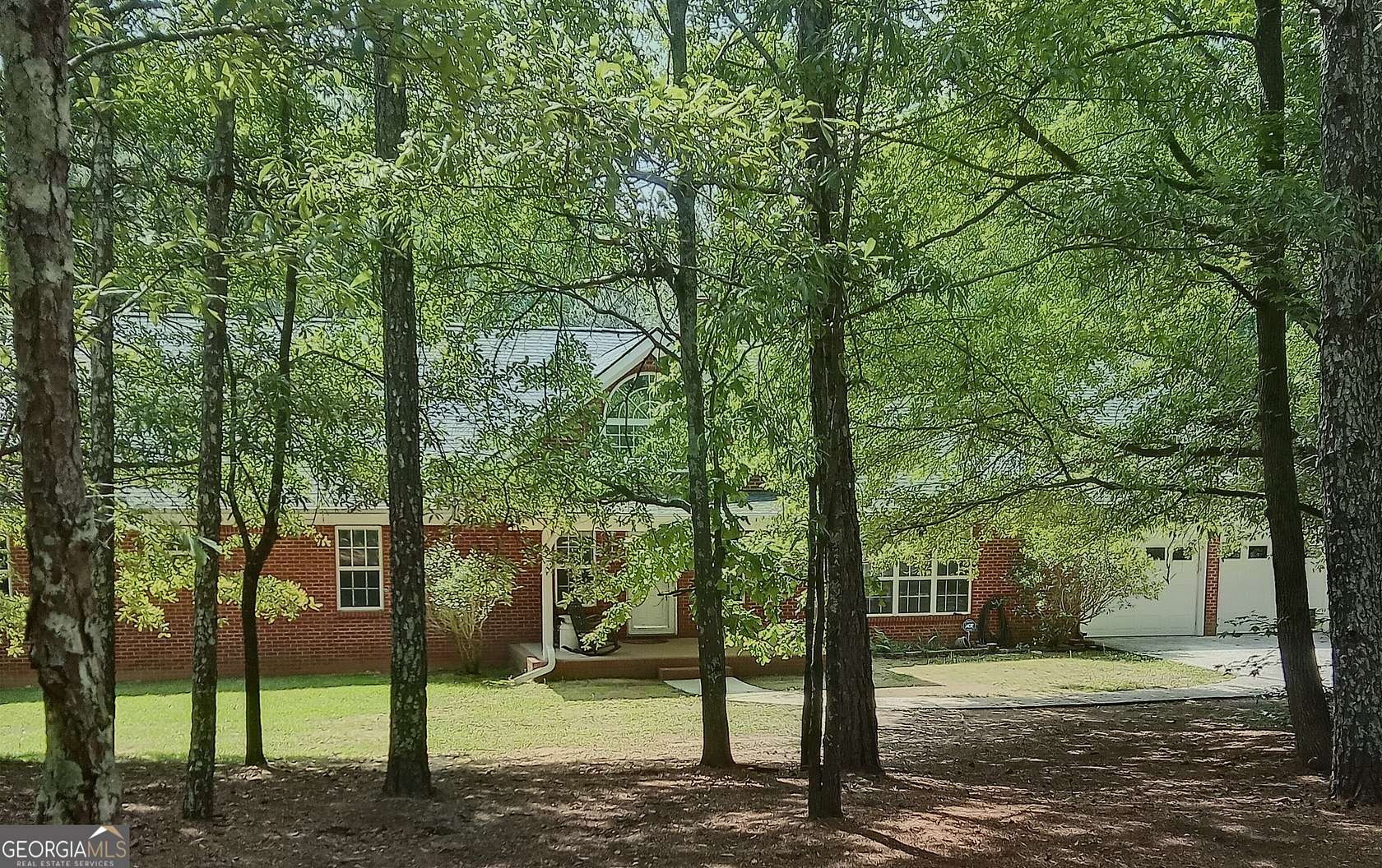 19.3 Acres of Land with Home for Sale in Ellenwood, Georgia