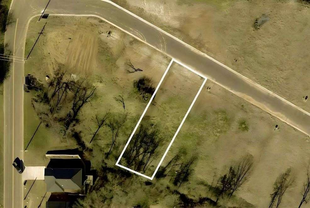 0.24 Acres of Residential Land for Sale in Mount Pleasant, Texas