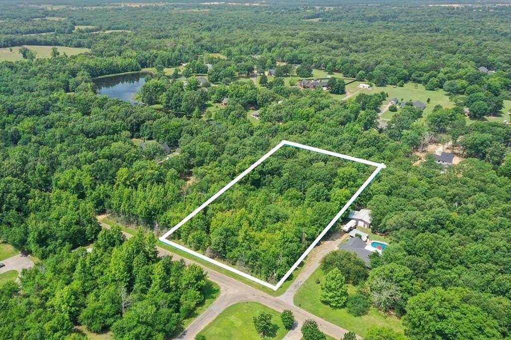 2.4 Acres of Land for Sale in Mount Pleasant, Texas