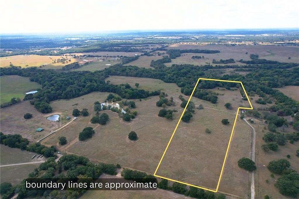 21 Acres of Land for Sale in Brashear, Texas