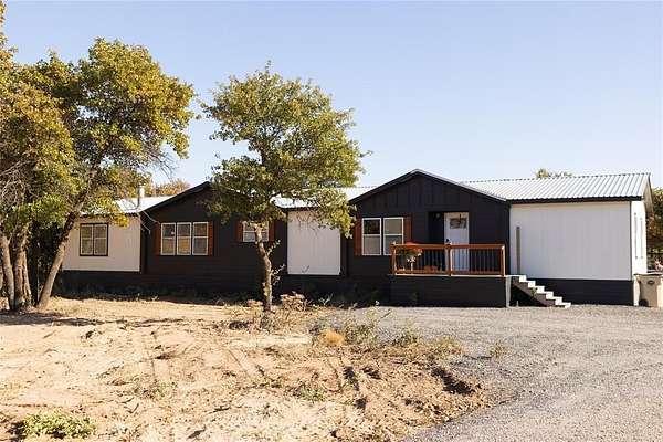 2 Acres of Residential Land with Home for Sale in Hawley, Texas