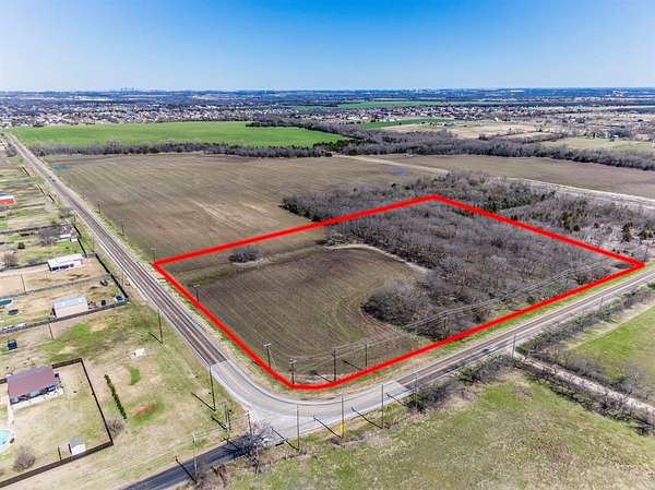 10 Acres of Commercial Land for Sale in Waxahachie, Texas