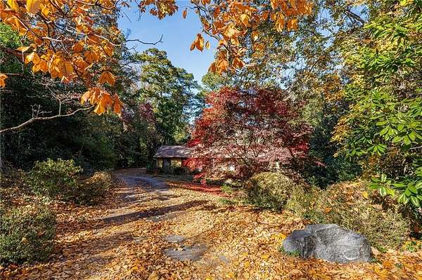 1 Acre of Residential Land with Home for Sale in Sandy Springs, Georgia