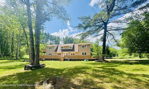 21 Acres of Land with Home for Sale in Cairo, New York