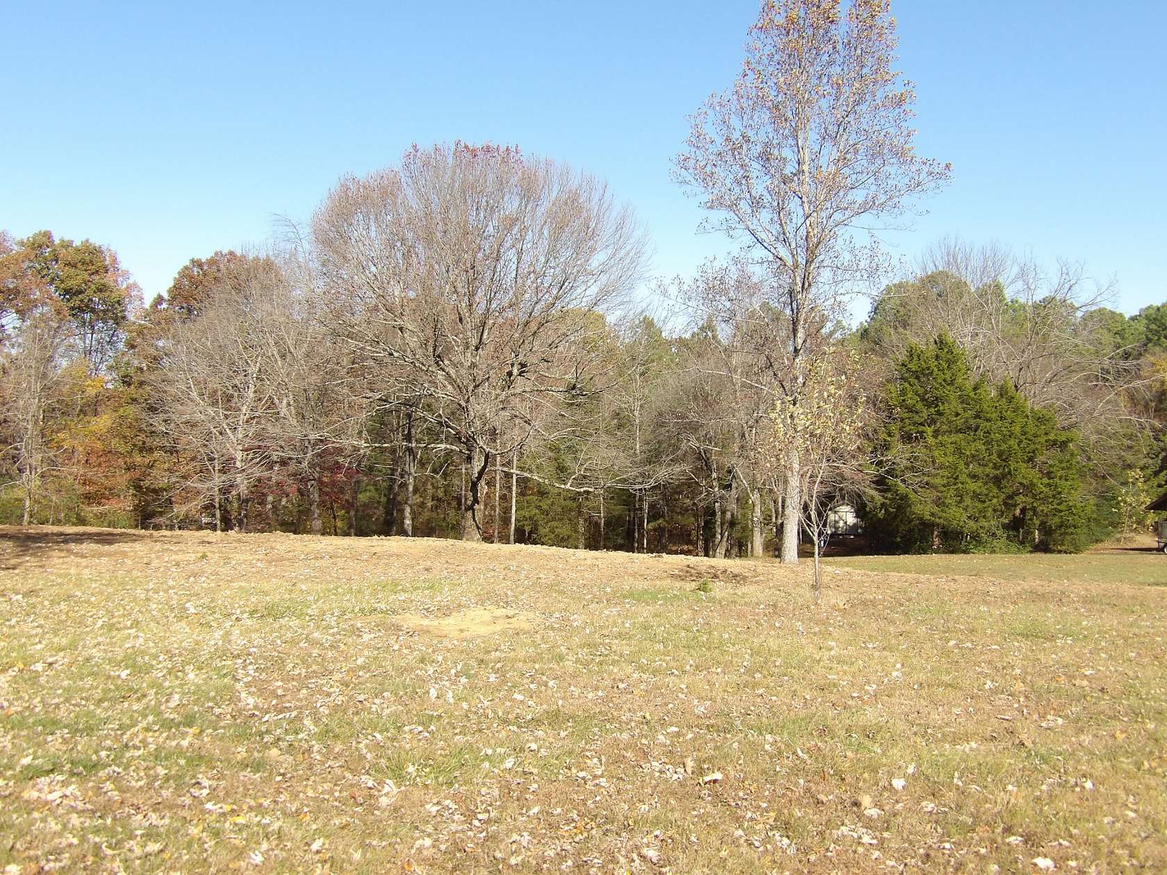 4 Acres of Residential Land for Sale in Waverly, Tennessee
