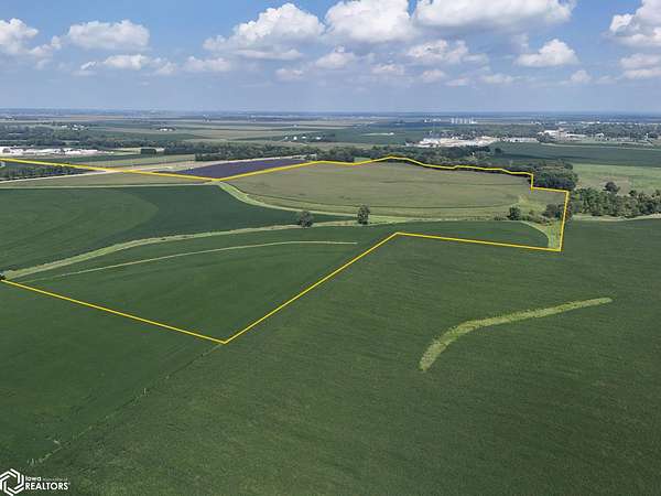 213 Acres of Agricultural Land for Auction in Tremont, Illinois