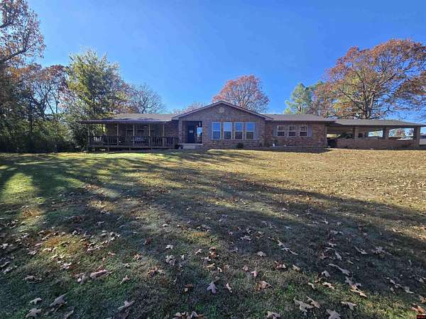 3 Acres of Residential Land with Home for Sale in Flippin, Arkansas