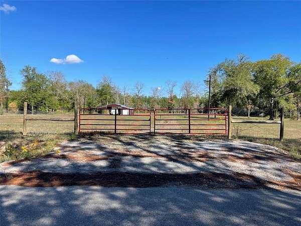 3.65 Acres of Land for Sale in Buna, Texas
