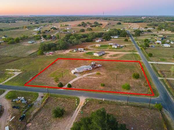 2.5 Acres of Residential Land with Home for Sale in San Antonio, Texas