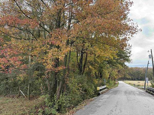 22 Acres of Recreational Land for Auction in Boonville, Indiana