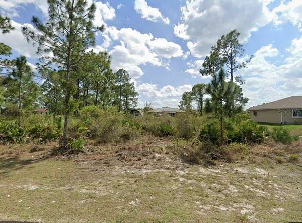 0.25 Acres of Residential Land for Sale in Lehigh Acres, Florida