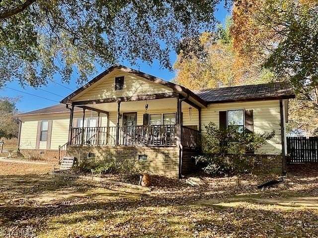 2.59 Acres of Residential Land with Home for Sale in Linwood, North Carolina