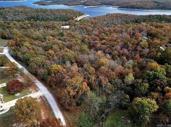 5.49 Acres of Residential Land for Sale in Mountain Home, Arkansas