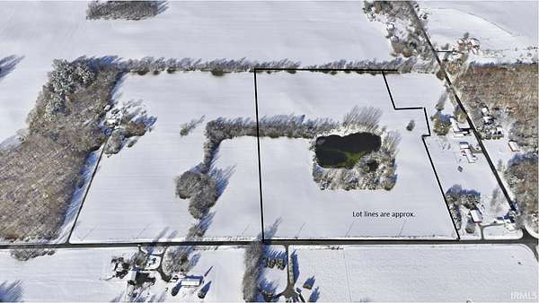 32.5 Acres of Land for Sale in Wolcottville, Indiana