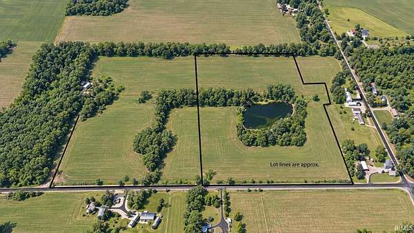32.5 Acres of Land for Sale in Wolcottville, Indiana