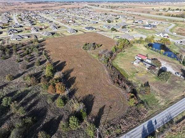 4.2 Acres of Mixed-Use Land for Sale in Skiatook, Oklahoma